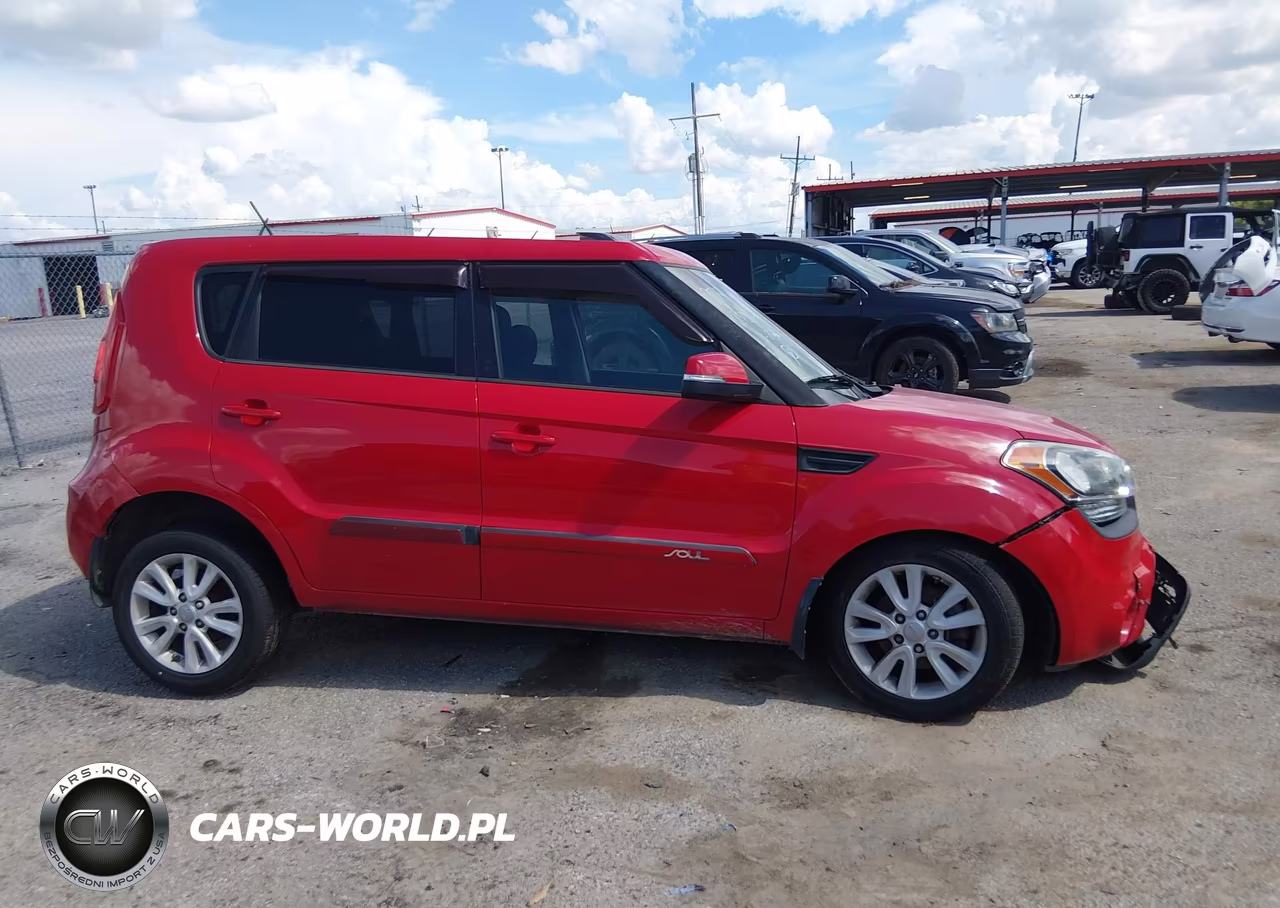 2013 Kia Soul + VIN:KNDJT2A6XD7487814 - 12
