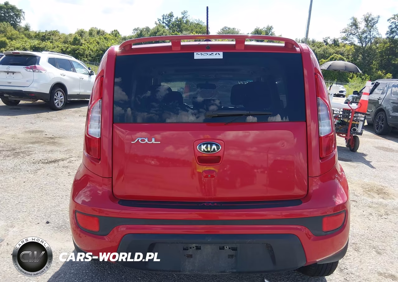 2013 Kia Soul + VIN:KNDJT2A6XD7487814 - 15