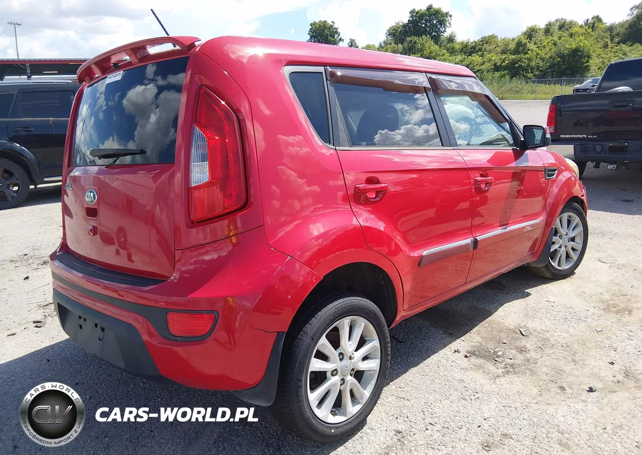 2013 Kia Soul + VIN:KNDJT2A6XD7487814 - 4