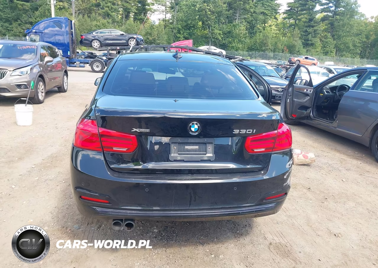 2017 BMW 330I xDrive VIN:WBA8D9G32HNU63992 - 17