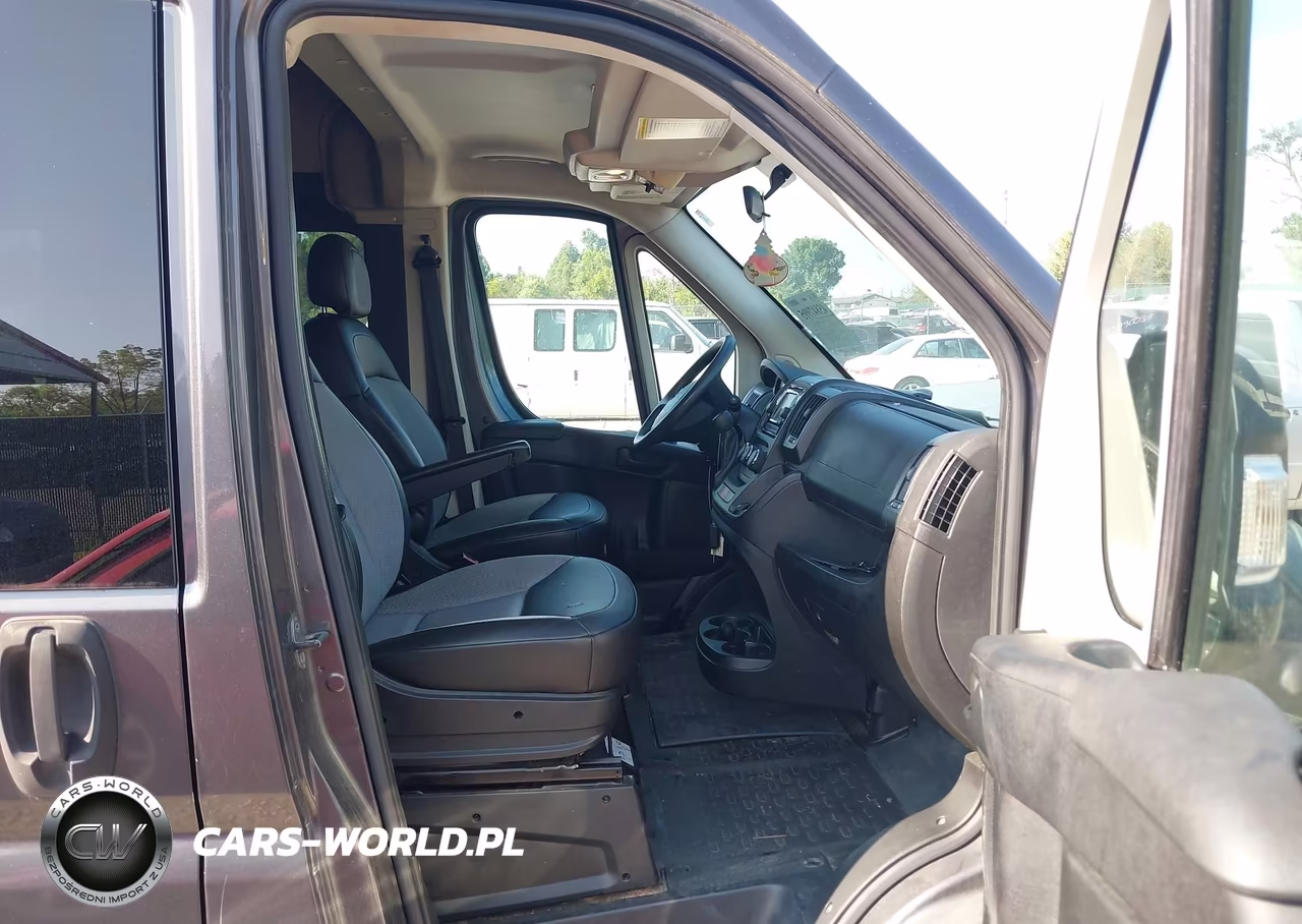 2017 Ram Promaster 2500 Window Van High Roof 159 Wb VIN:3C6TRVPGXHE524320 - 5