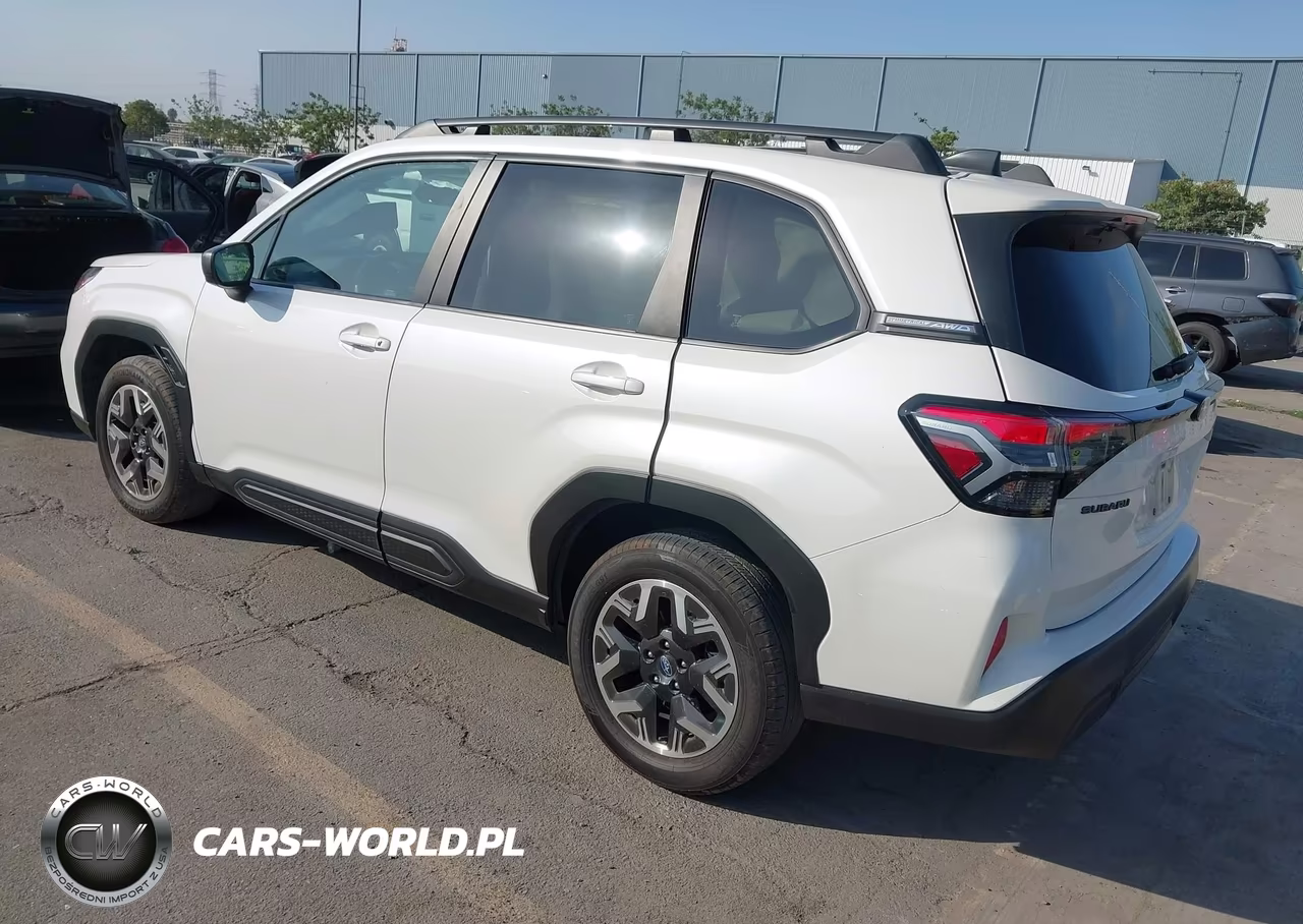 2025 Subaru Forester Premium VIN:JF2SLDDC2SH584581 - 3