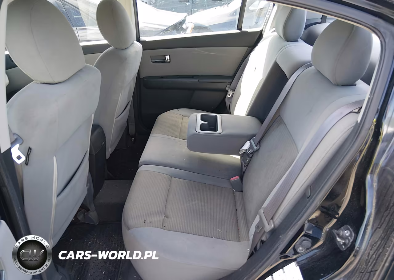 2010 Nissan Sentra 2.0S VIN:3N1AB6AP4AL685530 - 8