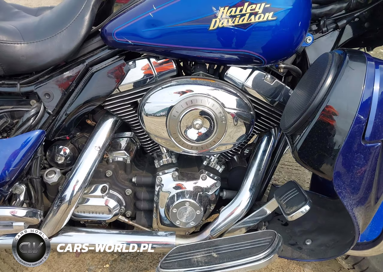 2007 Harley-Davidson Flhtcui VIN:1HD1FC4167Y668516 - 8