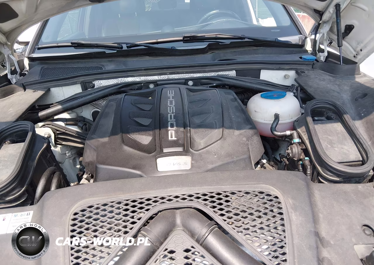 2015 Porsche Macan S VIN:WP1AB2A57FLB56336 - 10