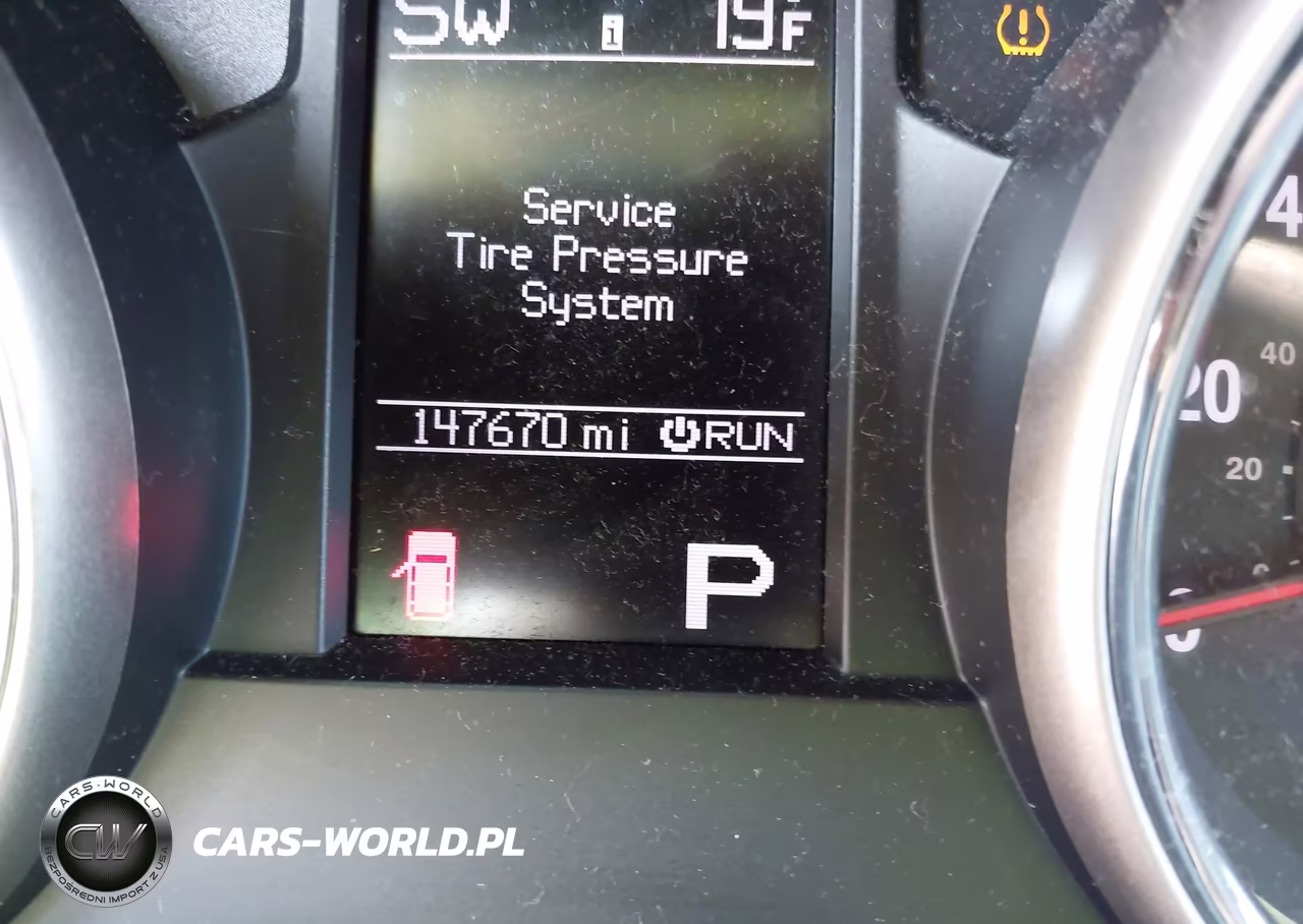 2012 Jeep Grand Cherokee Laredo VIN:1C4RJFAT1CC301072 - 7
