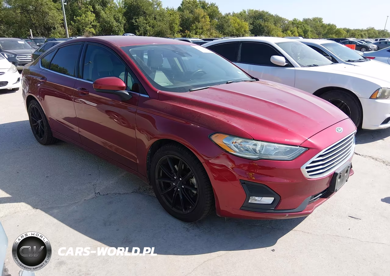 2019 Ford Fusion Se – zdjęcie 1 z 16