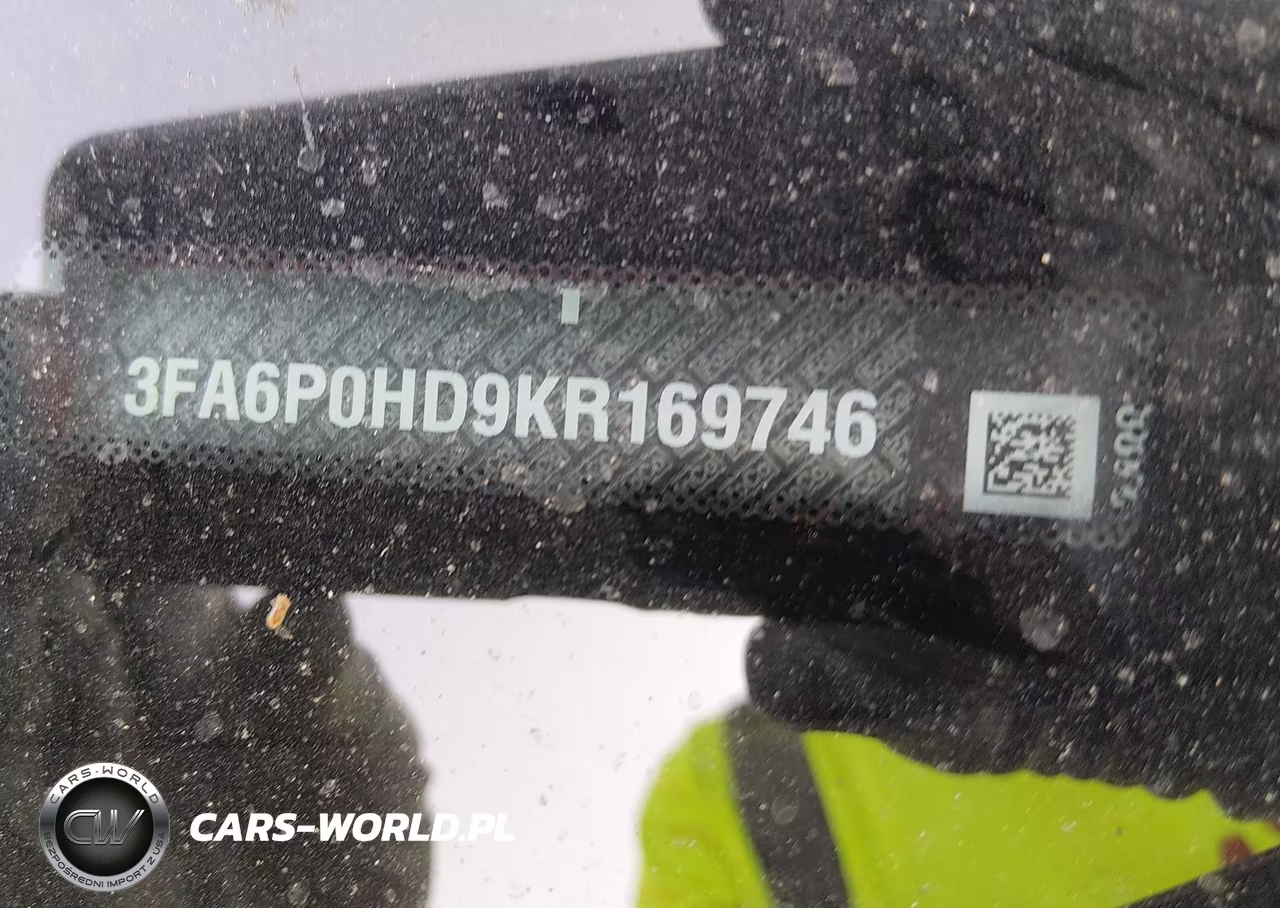 2019 Ford Fusion Se VIN:3FA6P0HD9KR169746 - 9