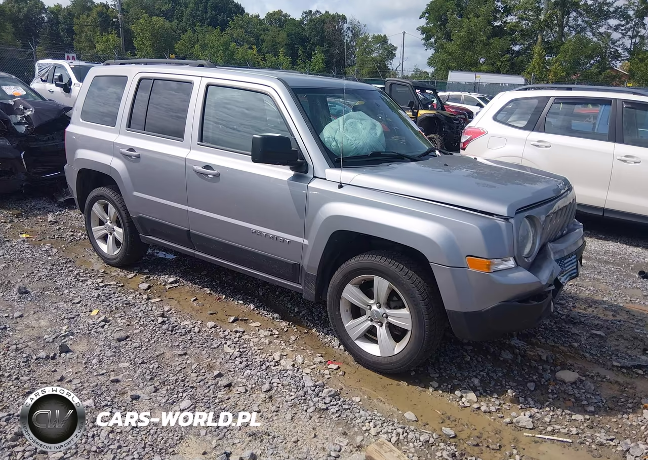 2017 Jeep Patriot Latitude – zdjęcie 1 z 16