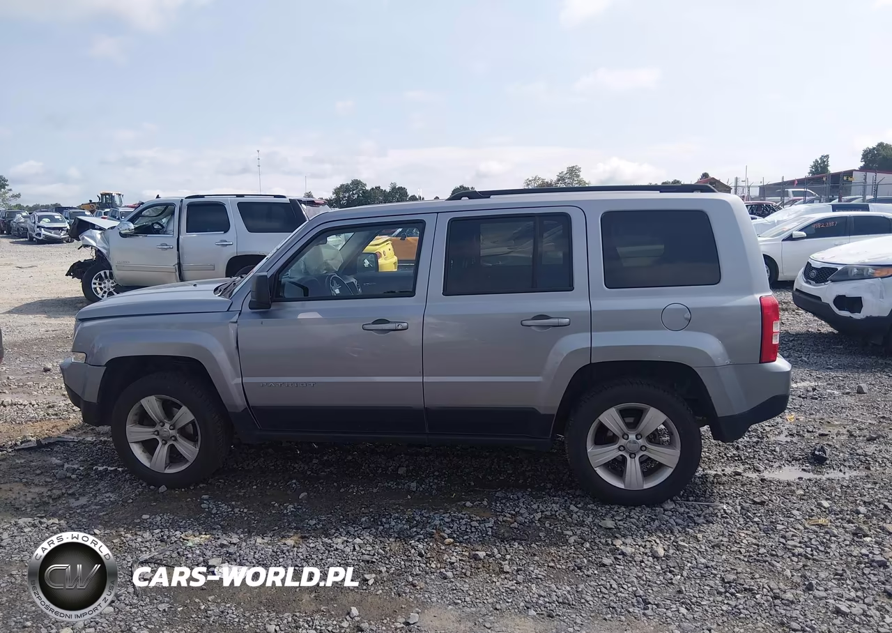 2017 Jeep Patriot Latitude VIN:1C4NJRFB0HD174204 - 14