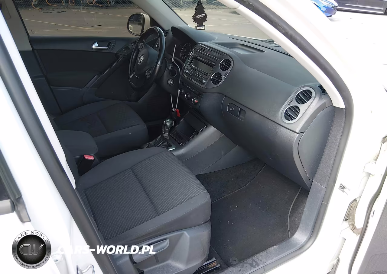 2013 Volkswagen Tiguan S VIN:WVGBV3AX2DW068614 - 5