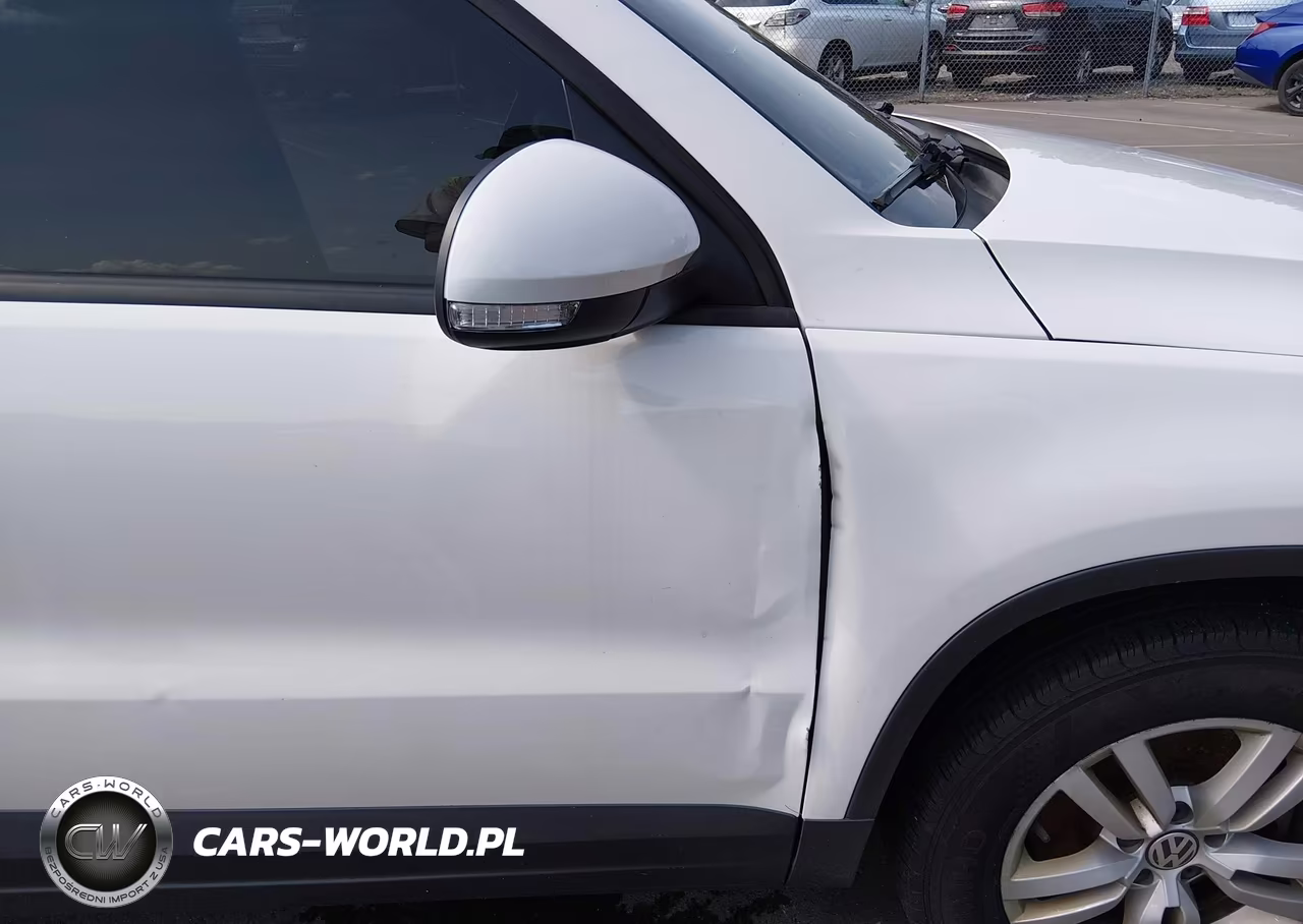 2013 Volkswagen Tiguan S VIN:WVGBV3AX2DW068614 - 6