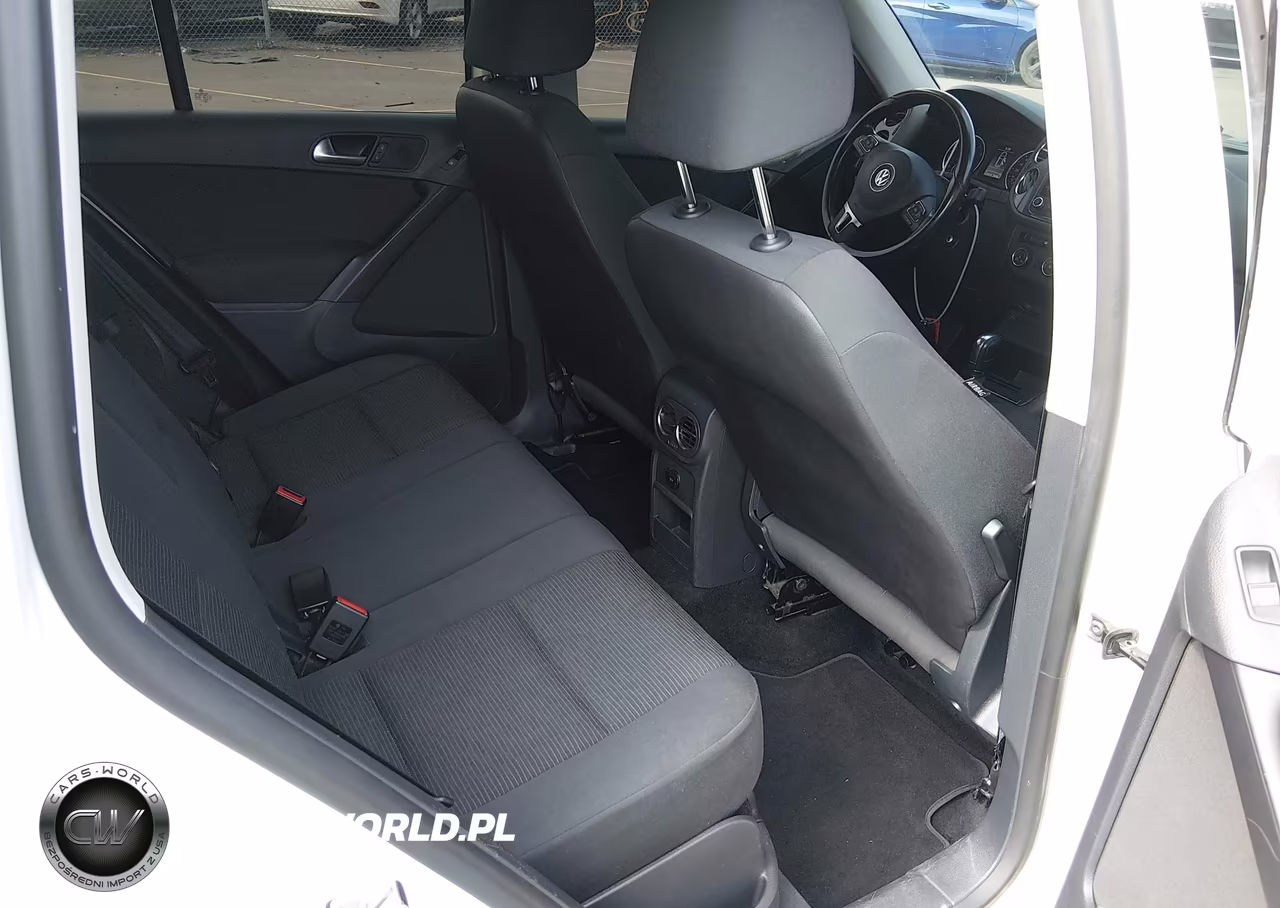 2013 Volkswagen Tiguan S VIN:WVGBV3AX2DW068614 - 8