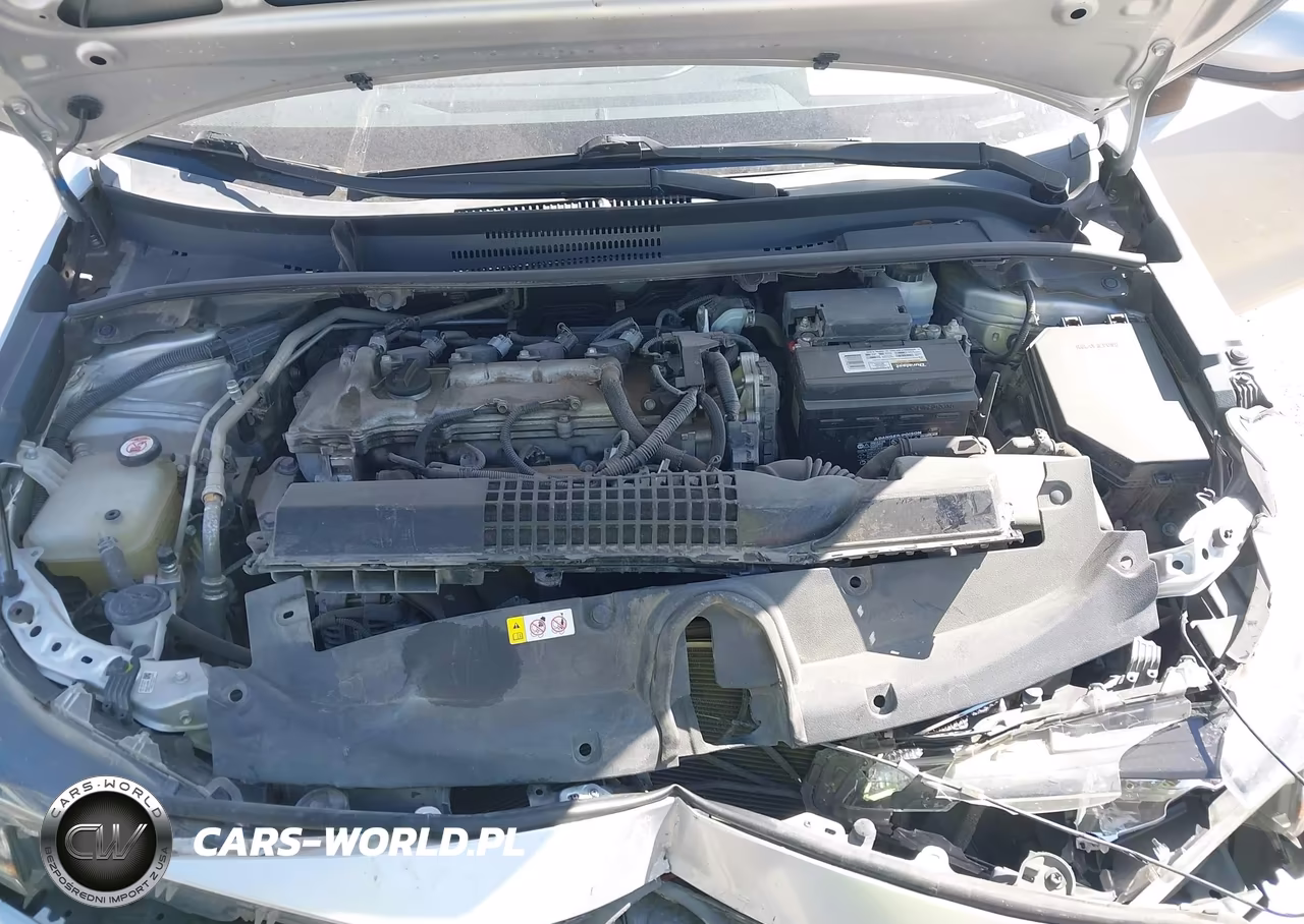 2020 Toyota Corolla Le VIN:5YFEPRAE4LP108227 - 10