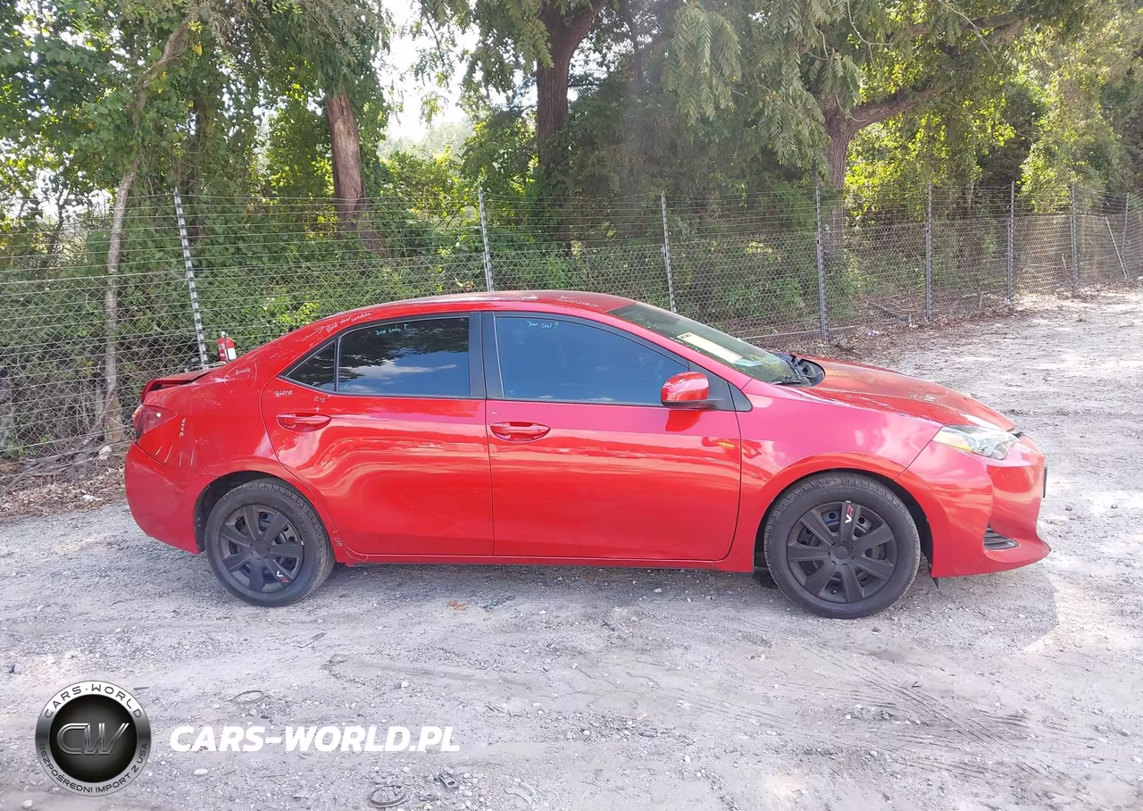 2019 Toyota Corolla Le VIN:2T1BURHE0KC230003 - 13