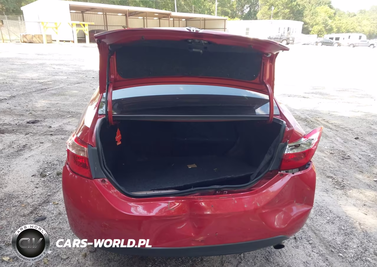 2019 Toyota Corolla Le VIN:2T1BURHE0KC230003 - 6