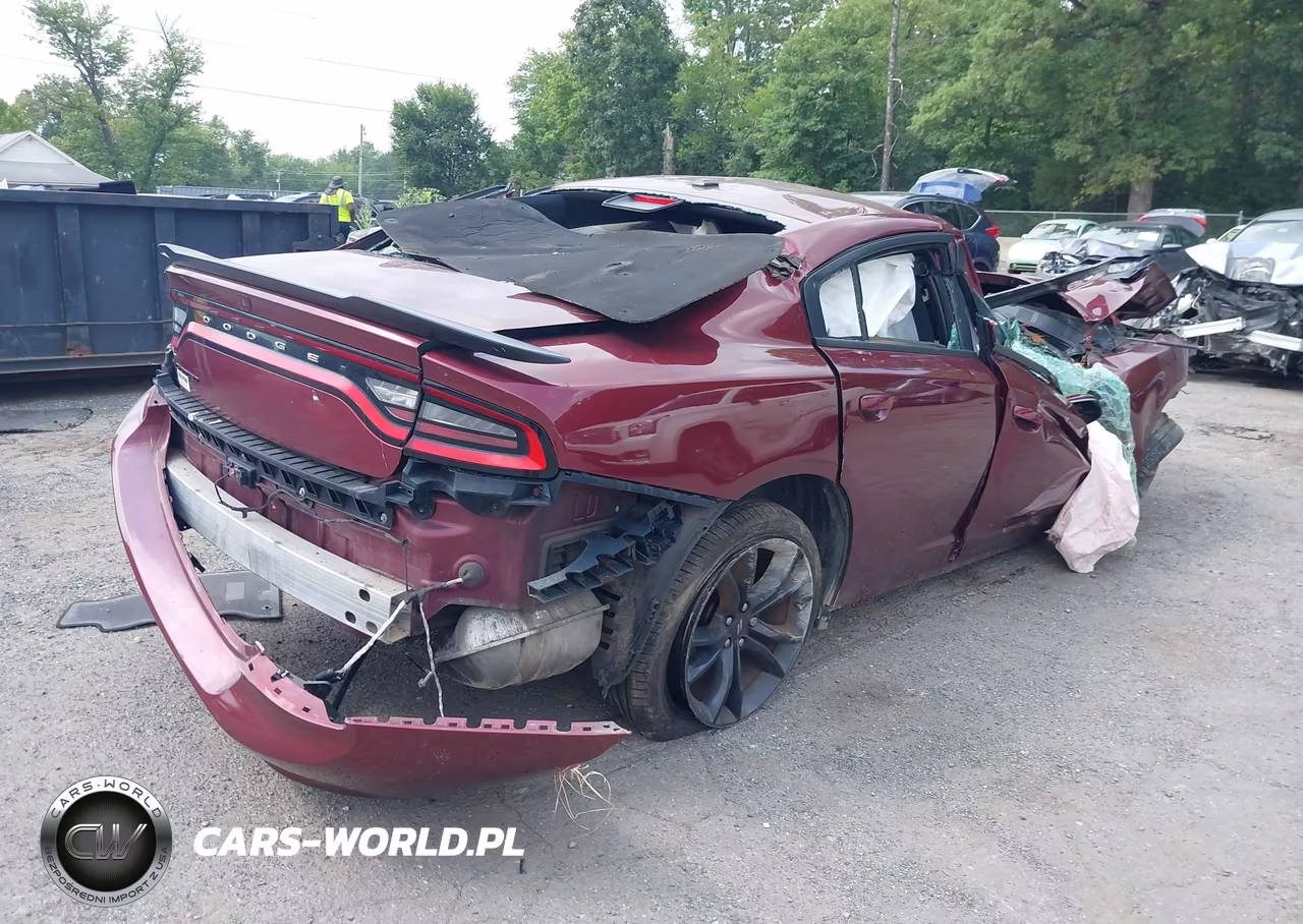 2018 Dodge Charger Sxt Rwd VIN:2C3CDXBG8JH335884 - 4