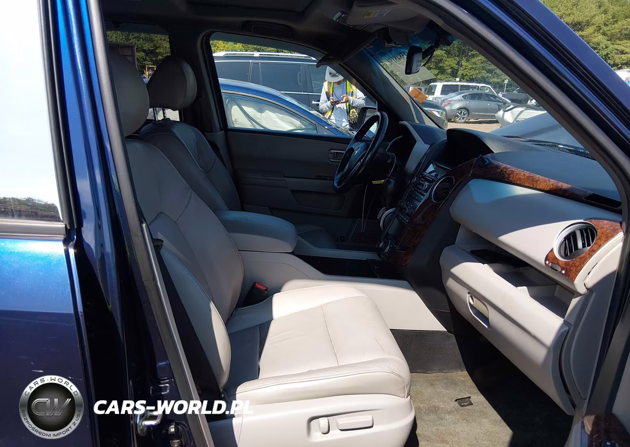 2014 Honda Pilot Touring VIN:5FNYF4H90EB019233 - 5