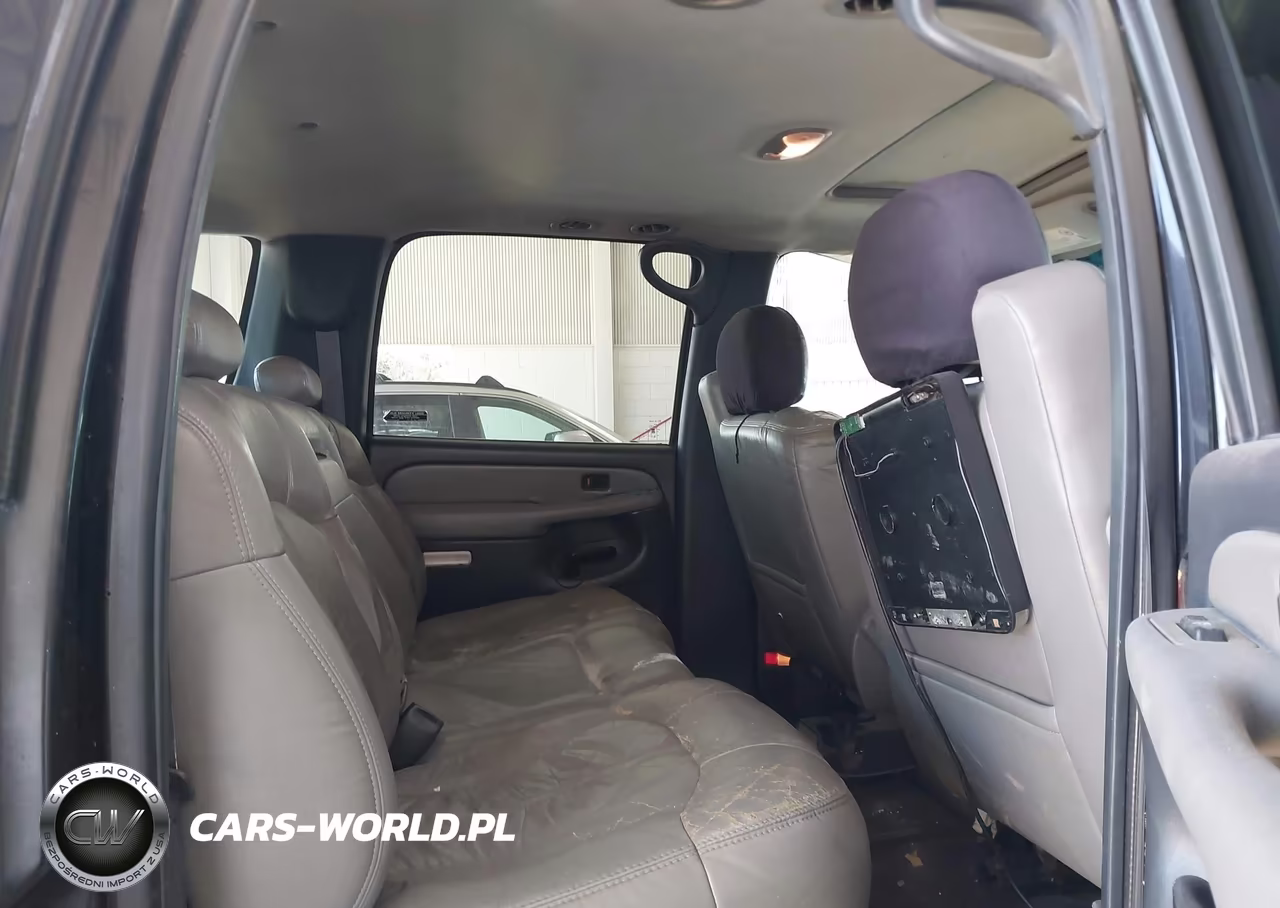 2001 Chevrolet Suburban 1500 Ls VIN:3GNFK16T71G262405 - 8