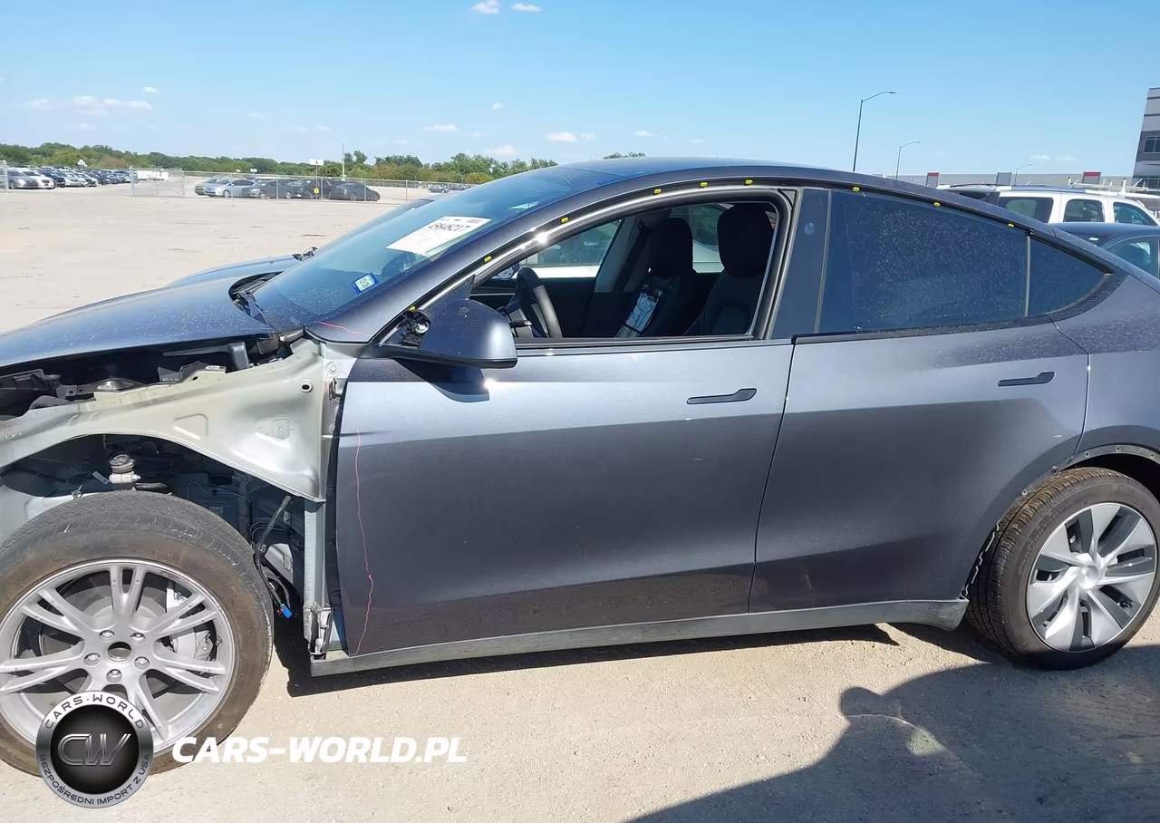 2023 Tesla Model Y Rwd VIN:7SAYGDED3PF943922 - 14