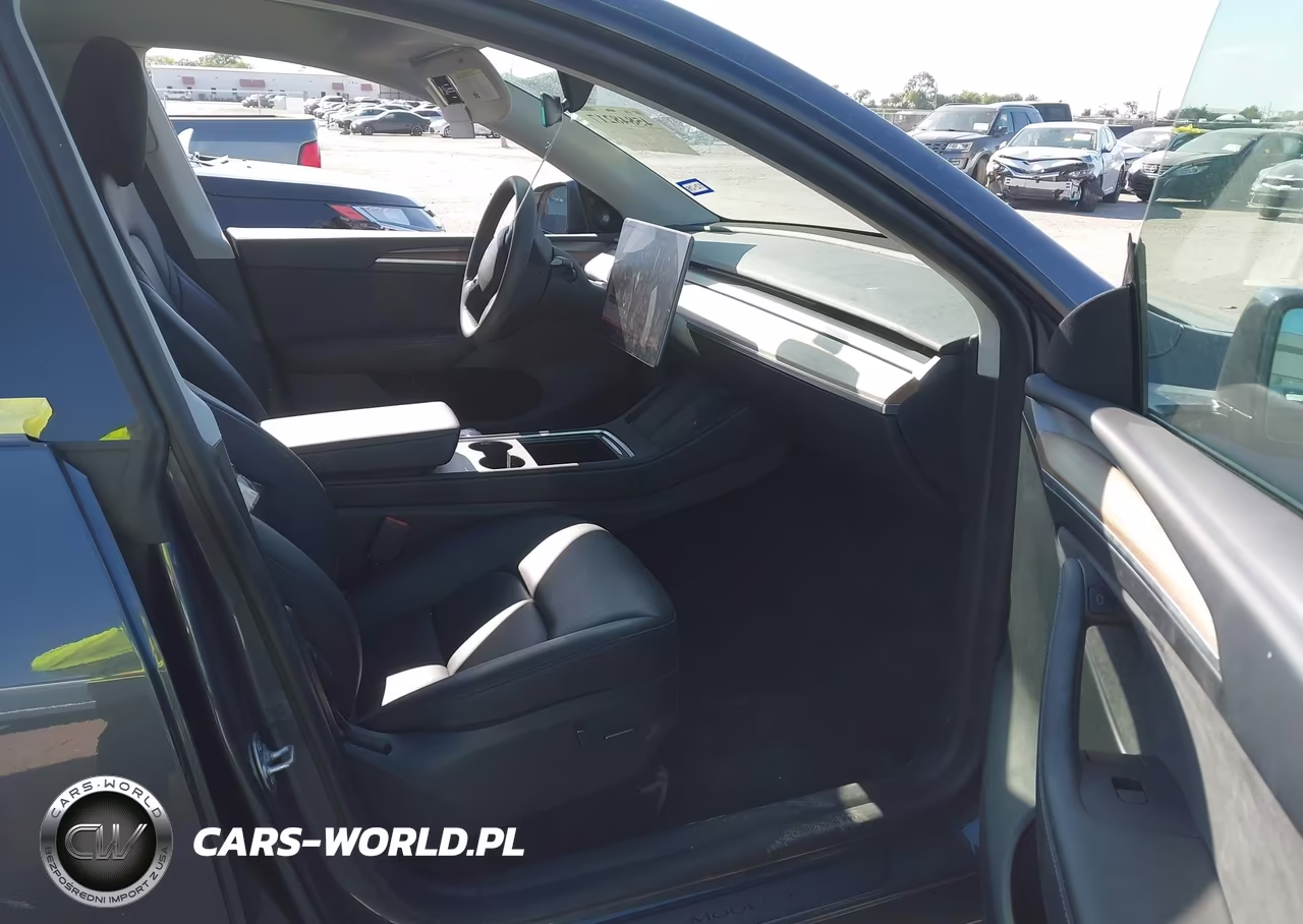 2023 Tesla Model Y Rwd VIN:7SAYGDED3PF943922 - 5