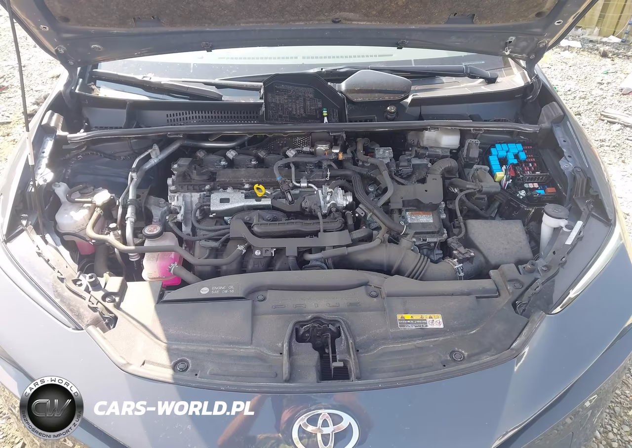 2024 Toyota Prius Xle VIN:JTDACAAU4R3037874 - 10