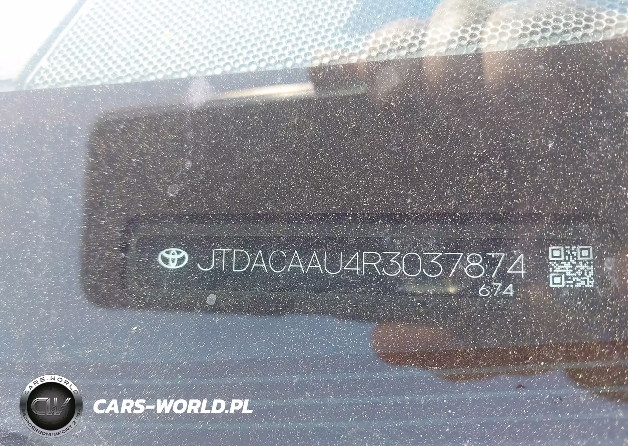 2024 Toyota Prius Xle VIN:JTDACAAU4R3037874 - 9