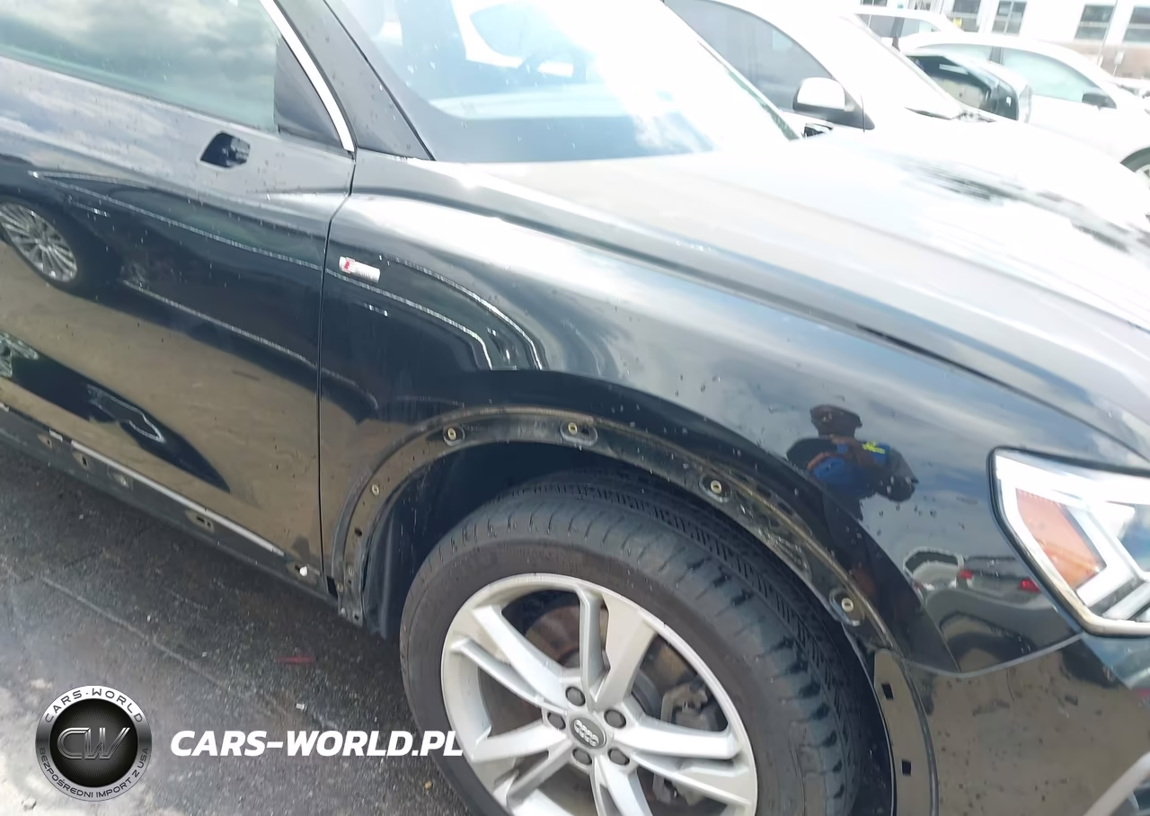 2019 Audi Q3 2.0T S Line Premium VIN:WA1EECF39K1069464 - 18