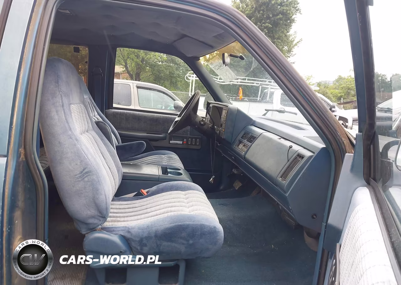 1992 GMC Sierra C1500 VIN:2GTEC19K9N1531233 - 5