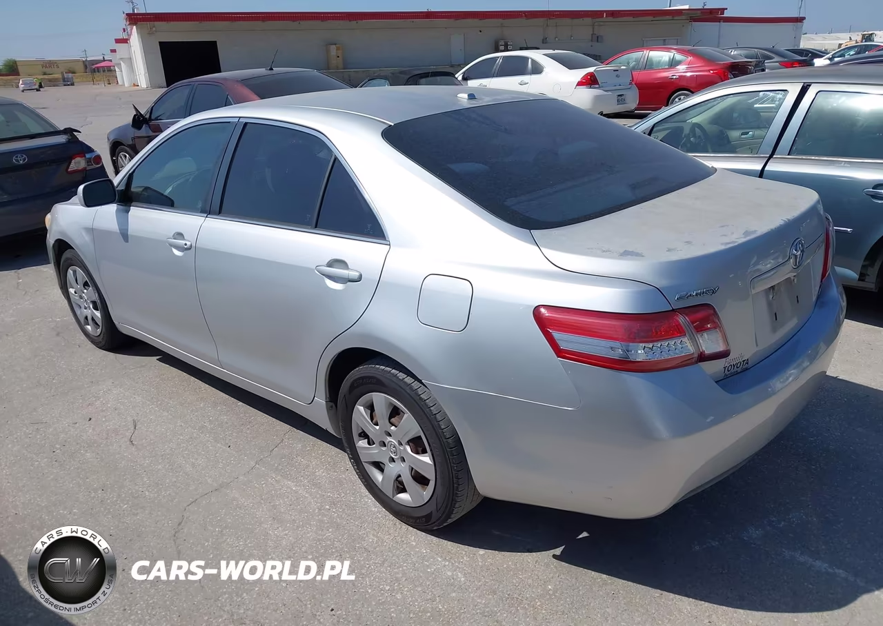 2011 Toyota Camry Le VIN:4T1BF3EK6BU129418 - 3