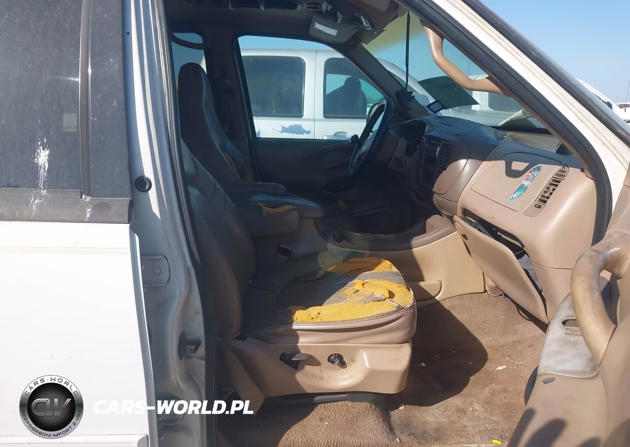 1999 Ford Expedition Eddie Bauer-Xlt VIN:1FMRU17L9XLB96719 - 5