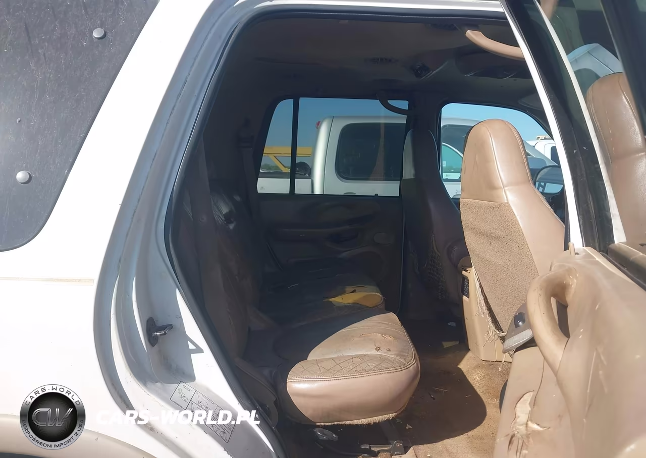 1999 Ford Expedition Eddie Bauer-Xlt VIN:1FMRU17L9XLB96719 - 8