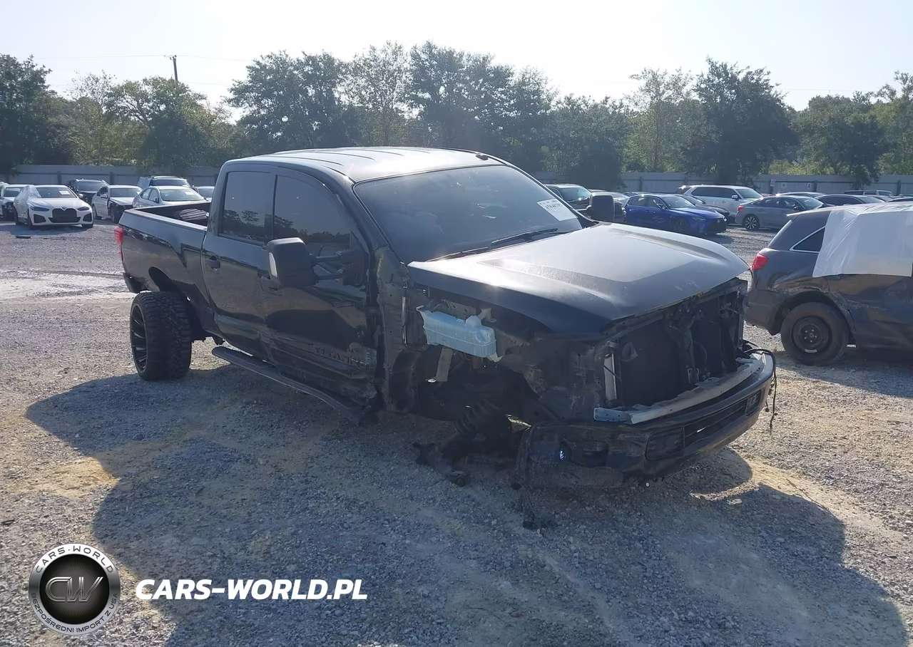2018 Nissan Titan Xd Sv Diesel VIN:1N6BA1F46JN524700 - 1