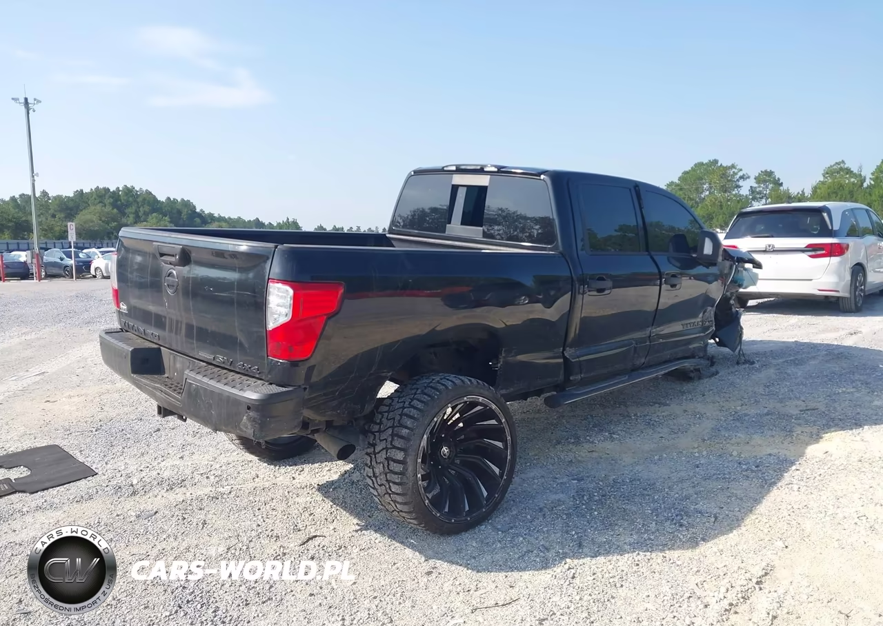 2018 Nissan Titan Xd Sv Diesel VIN:1N6BA1F46JN524700 - 4