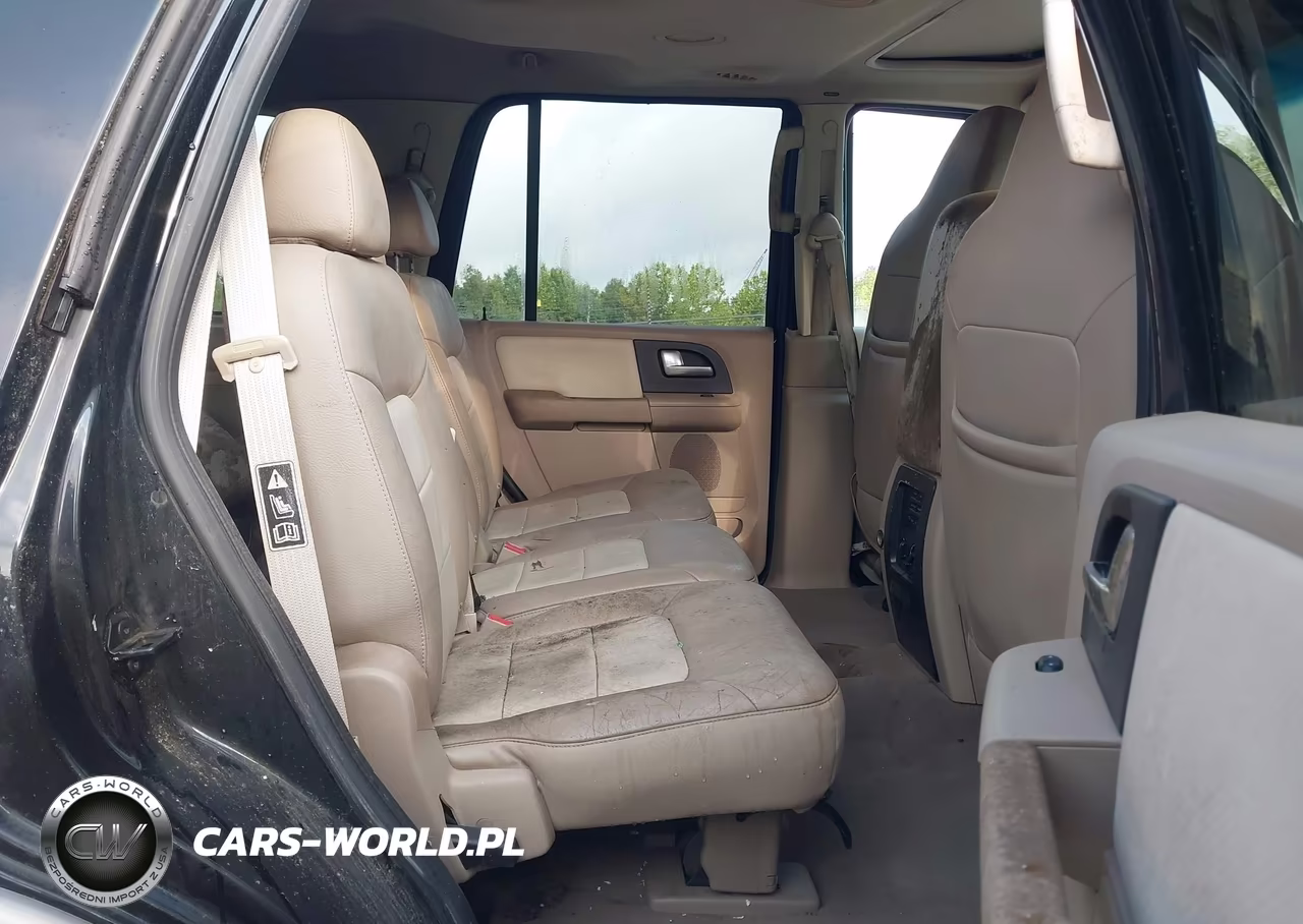 2003 Ford Expedition Eddie Bauer VIN:1FMFU18L13LA64422 - 8