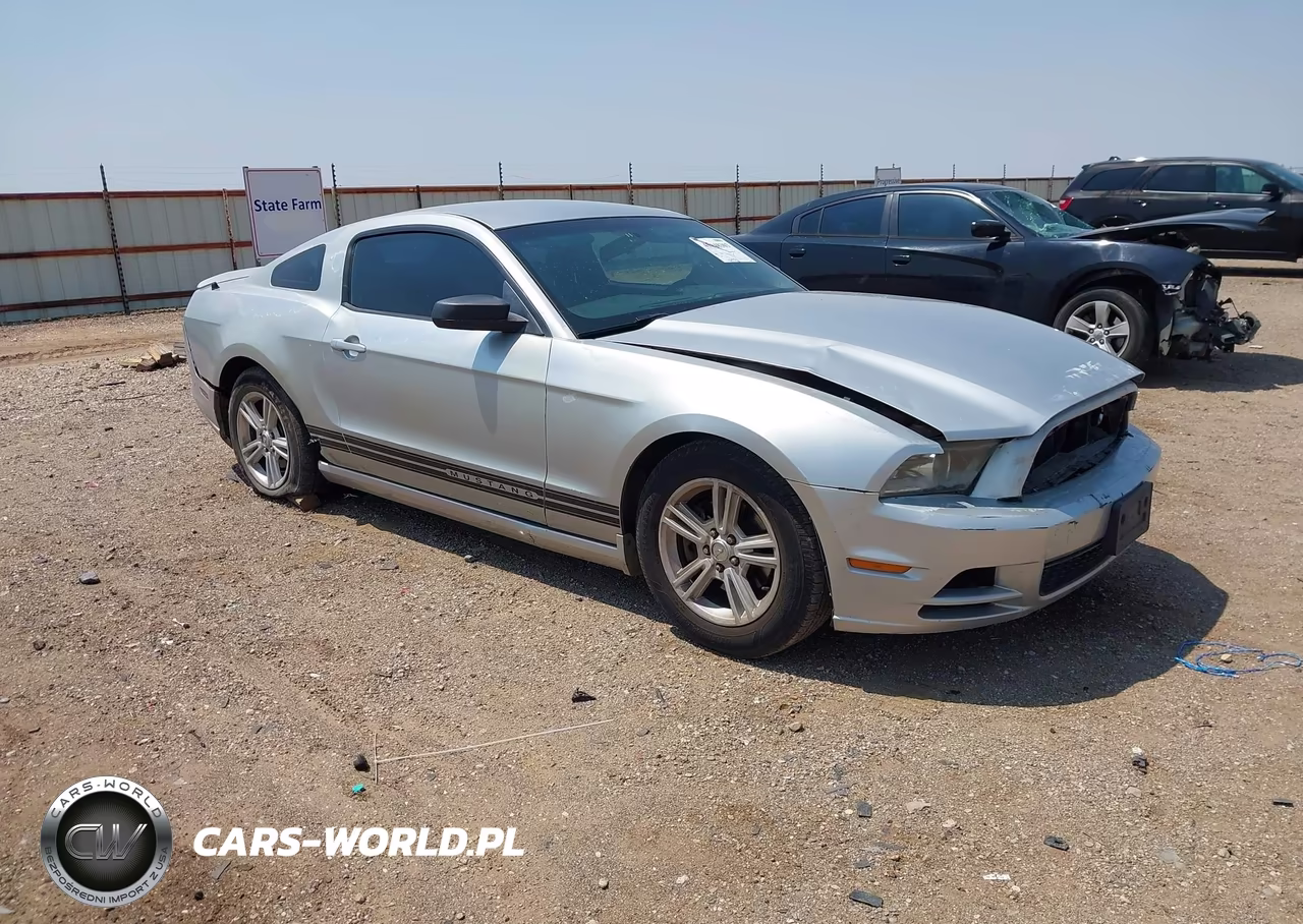 2013 Ford Mustang V6