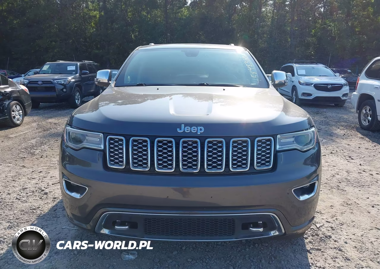 2018 Jeep Grand Cherokee Overland 4X4 VIN:1C4RJFCG7JC506666 - 12