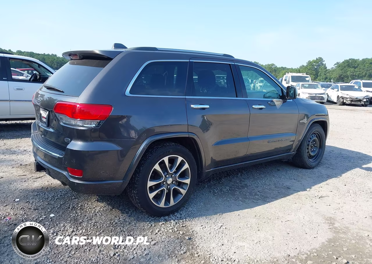2018 Jeep Grand Cherokee Overland 4X4 VIN:1C4RJFCG7JC506666 - 4