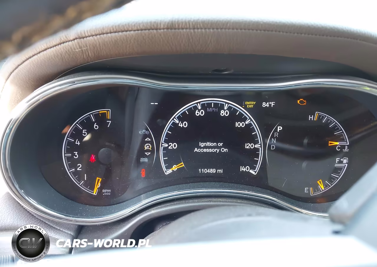 2018 Jeep Grand Cherokee Overland 4X4 VIN:1C4RJFCG7JC506666 - 7