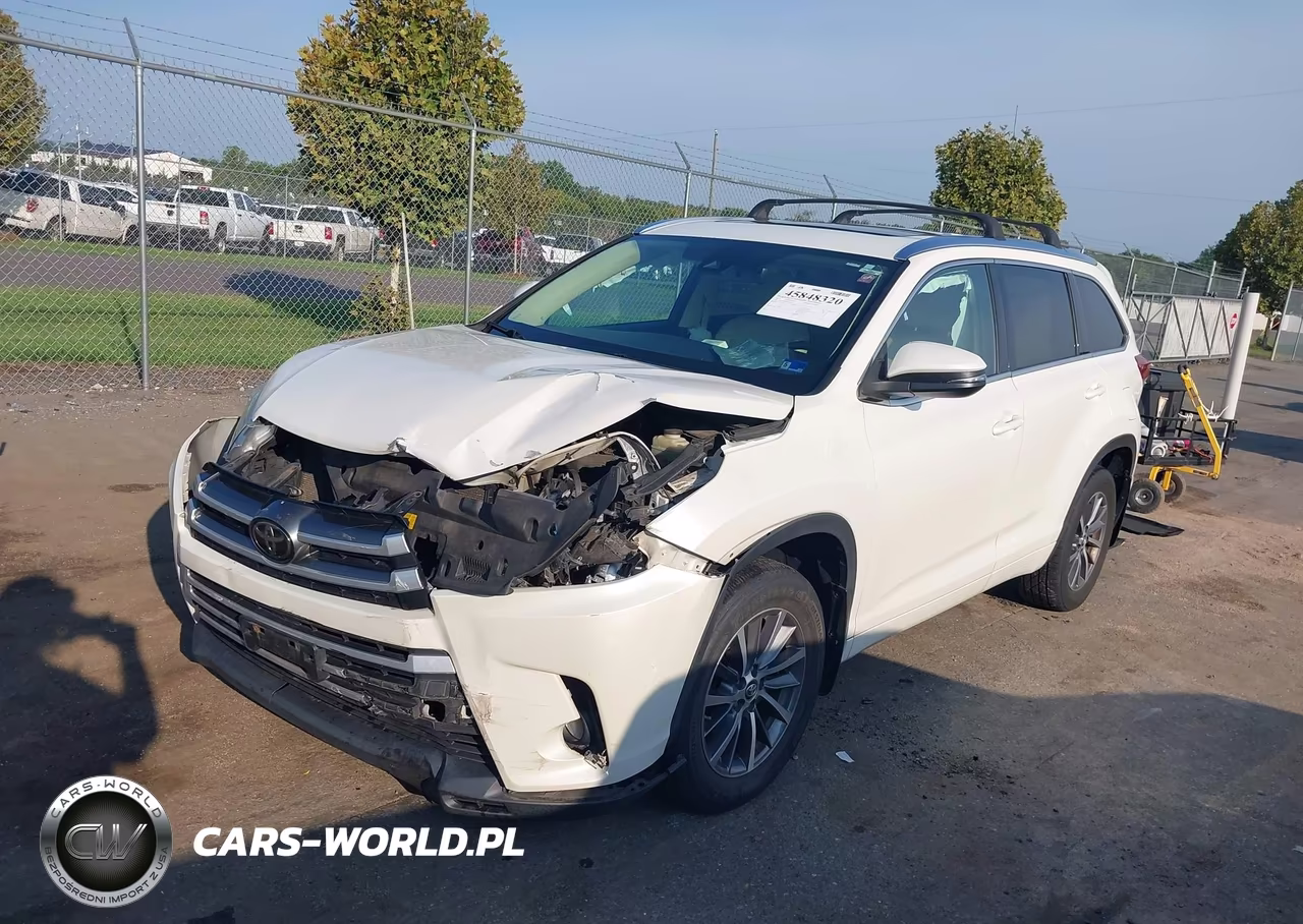 2017 Toyota Highlander Xle VIN:5TDJZRFH2HS458529 - 2