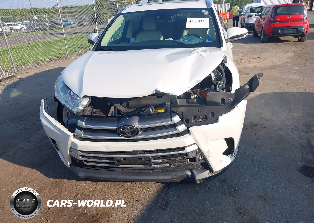 2017 Toyota Highlander Xle VIN:5TDJZRFH2HS458529 - 6