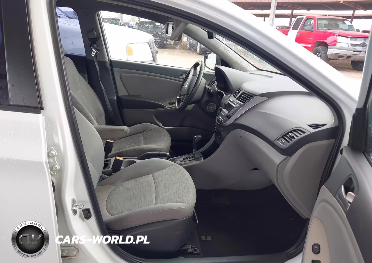 2015 Hyundai Accent Gs VIN:KMHCT5AE9FU205955 - 5
