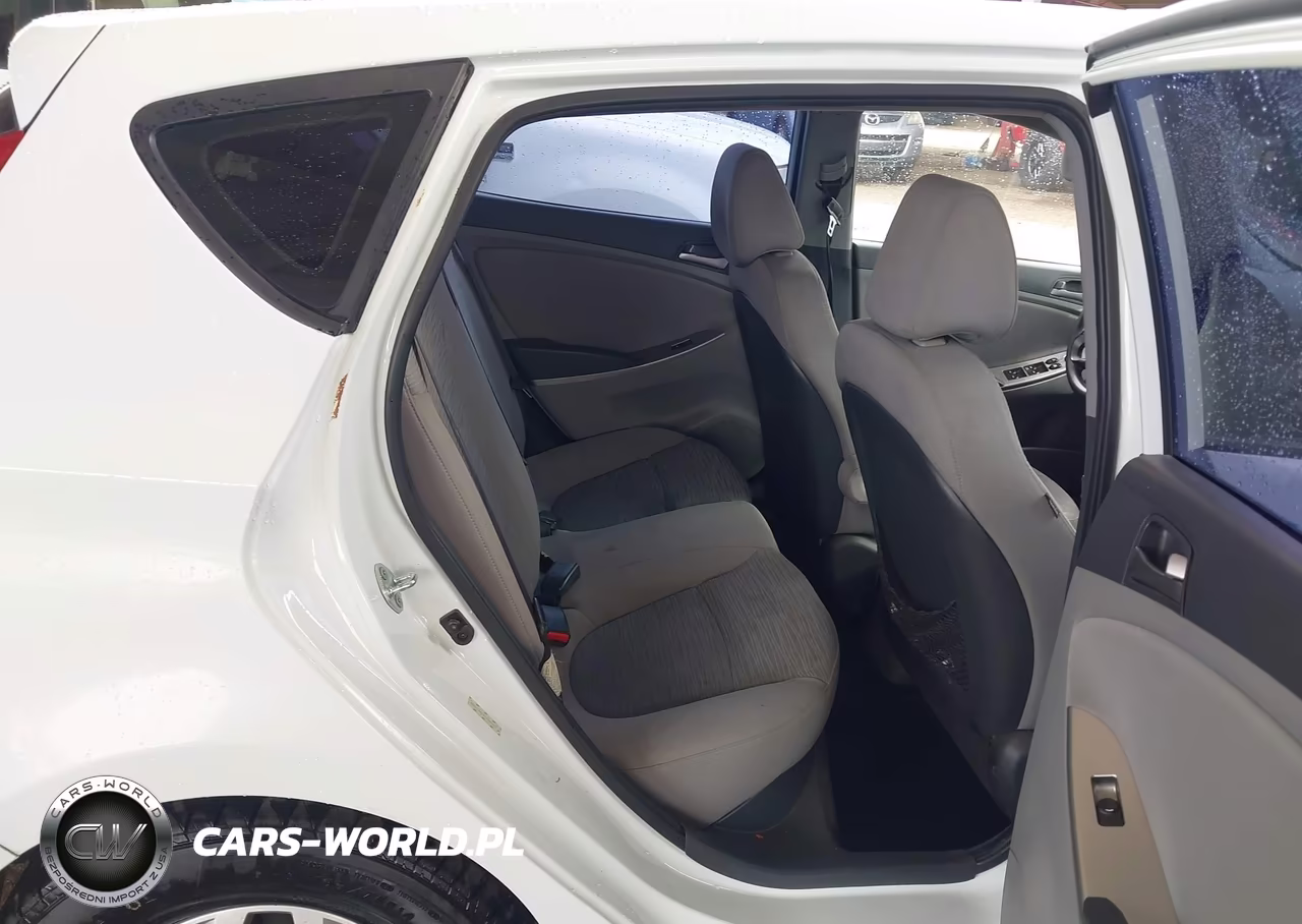 2015 Hyundai Accent Gs VIN:KMHCT5AE9FU205955 - 8
