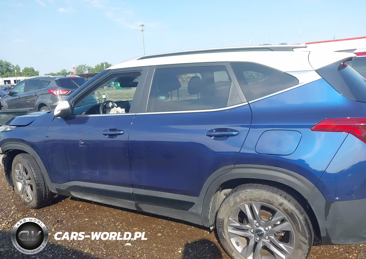 2023 Kia Seltos S VIN:KNDEU2AA3P7359311 - 14