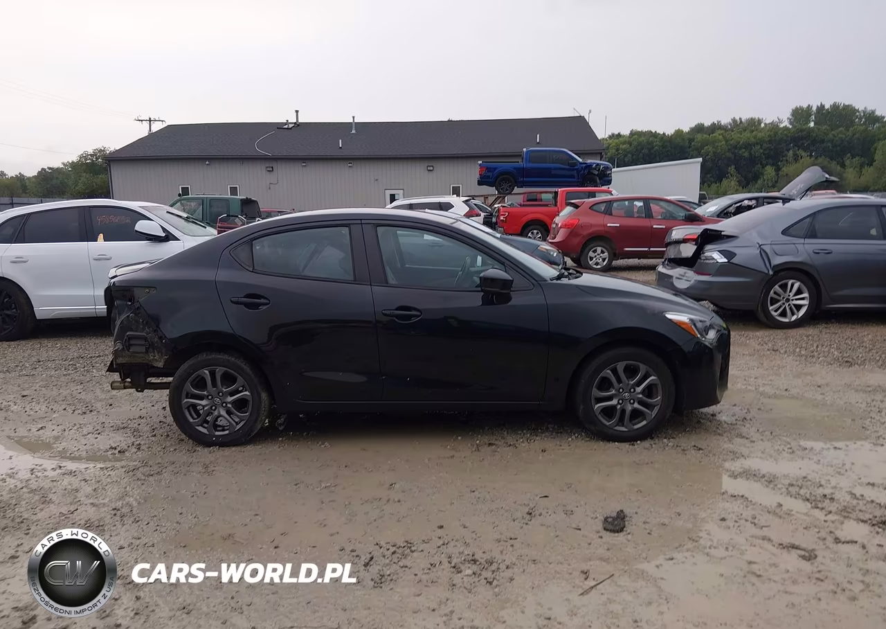 2019 Toyota Yaris Xle VIN:3MYDLBYVXKY504540 - 14