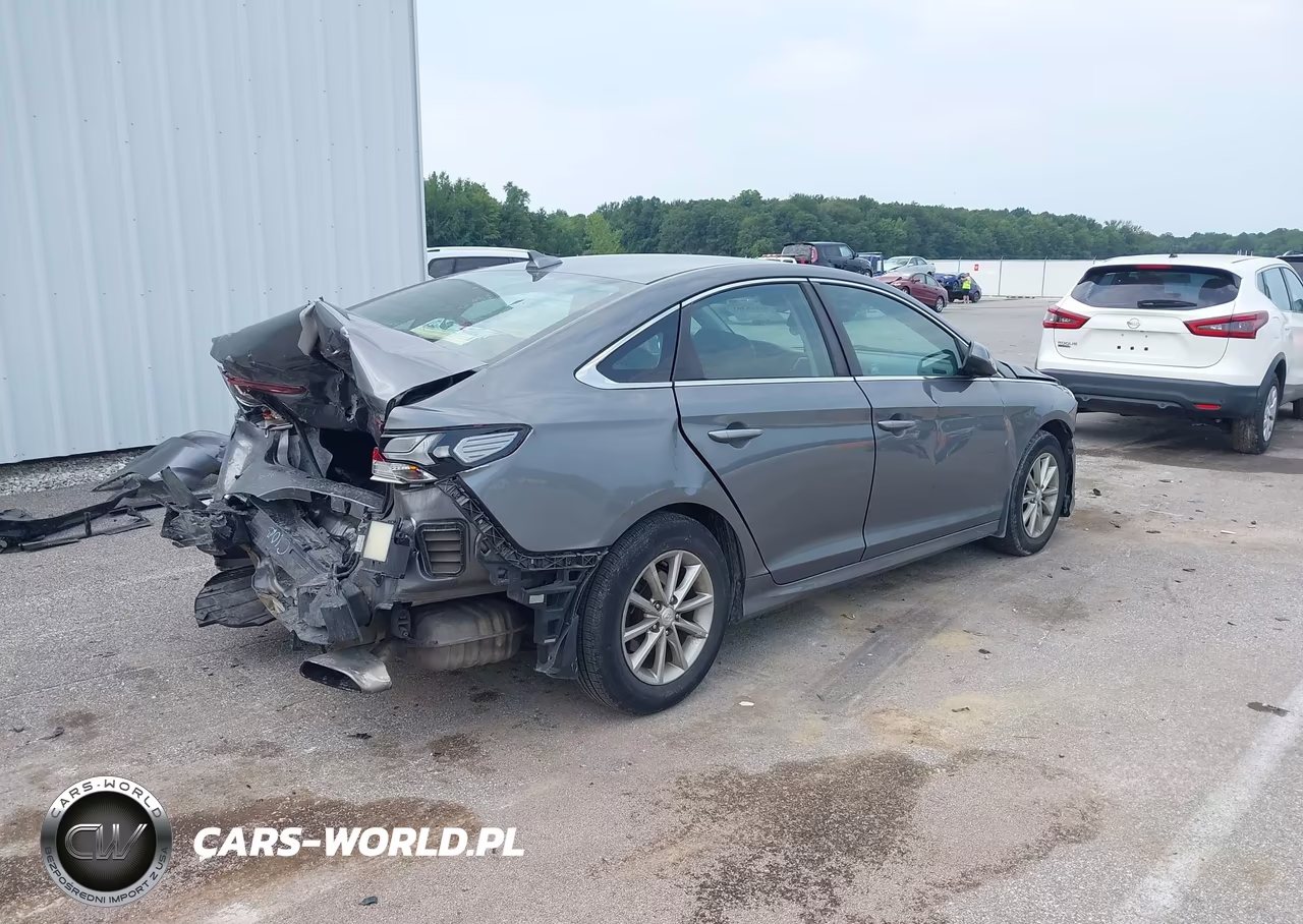 2019 Hyundai Sonata Se VIN:5NPE24AFXKH805049 - 4