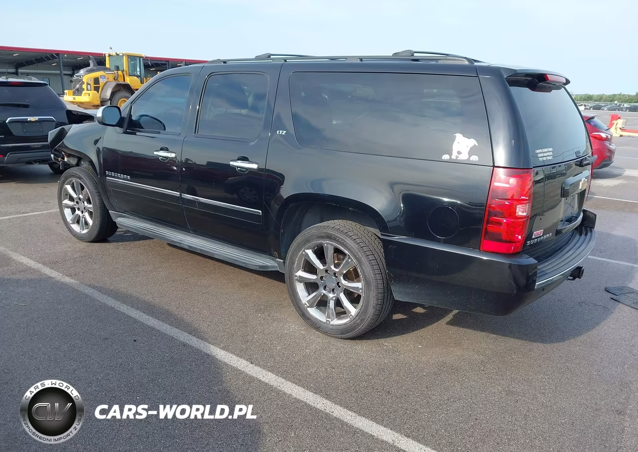 2012 Chevrolet Suburban 1500 Ltz VIN:1GNSKKE73CR256418 - 3
