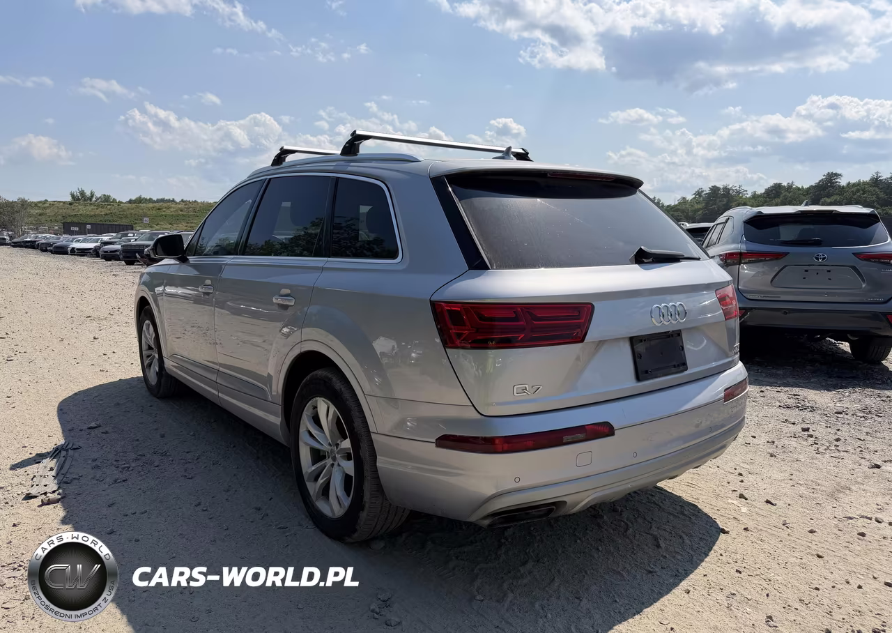 2018 Audi Q7 Premium Plus VIN:WA1LAAF74JD004268 - 3