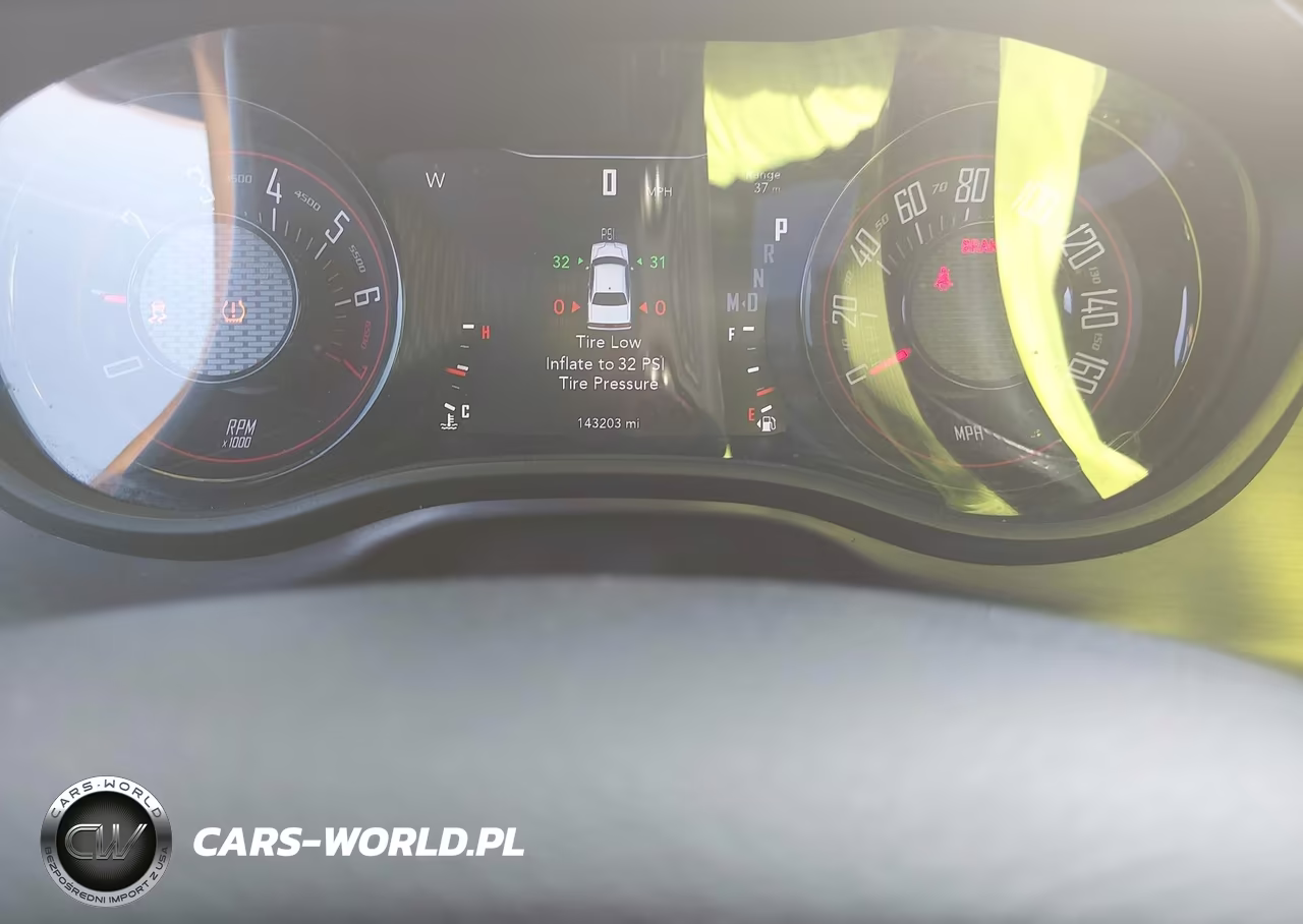 2016 Dodge Challenger Sxt Plus VIN:2C3CDZAG8GH178105 - 7