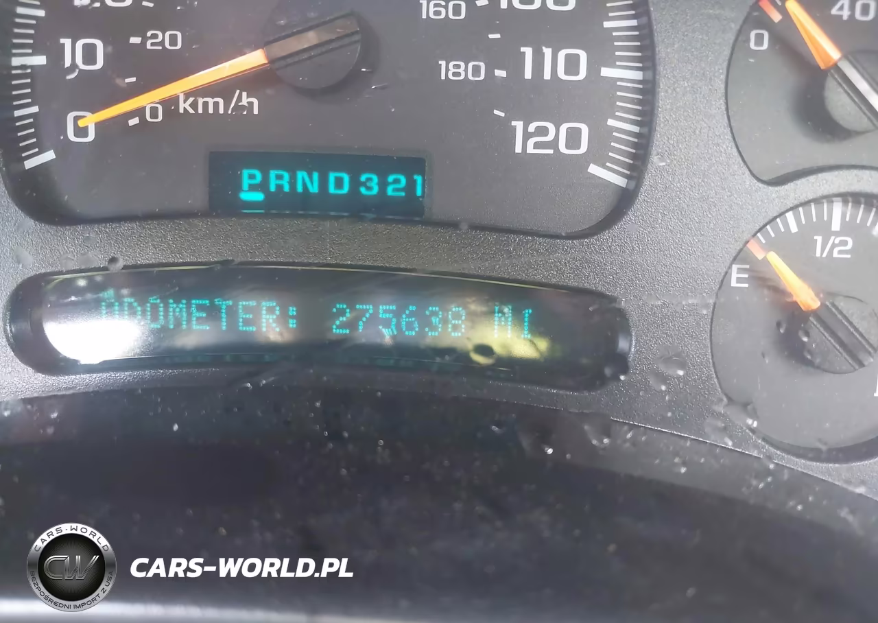 2005 Chevrolet Suburban 1500 Z71 VIN:3GNFK16Z75G132036 - 7